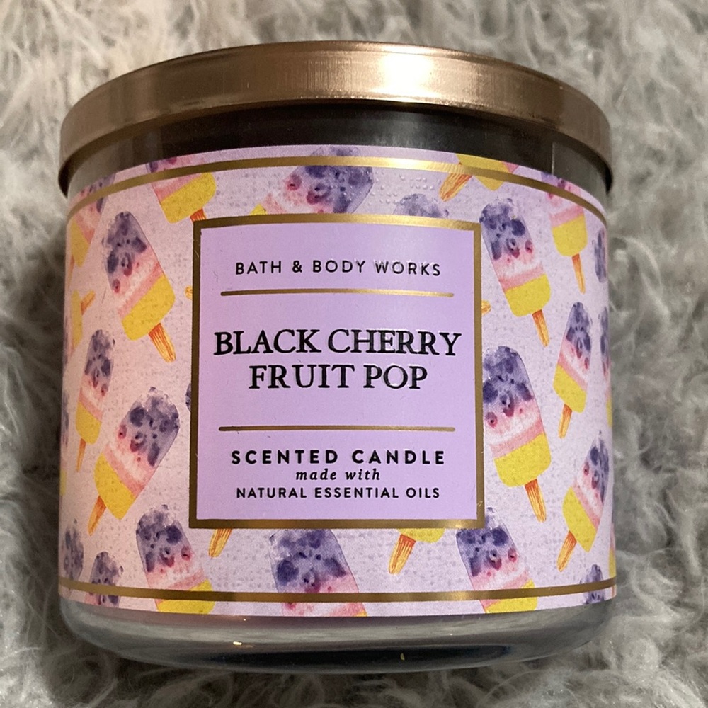 Bath & Body Works Black Cherry Fruit Pop 3 wick candle